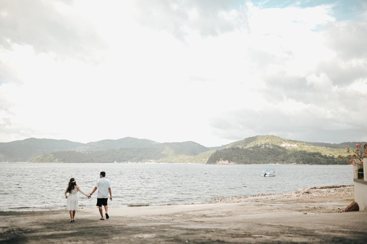 Amor Laut マビニ エクステリア 写真
